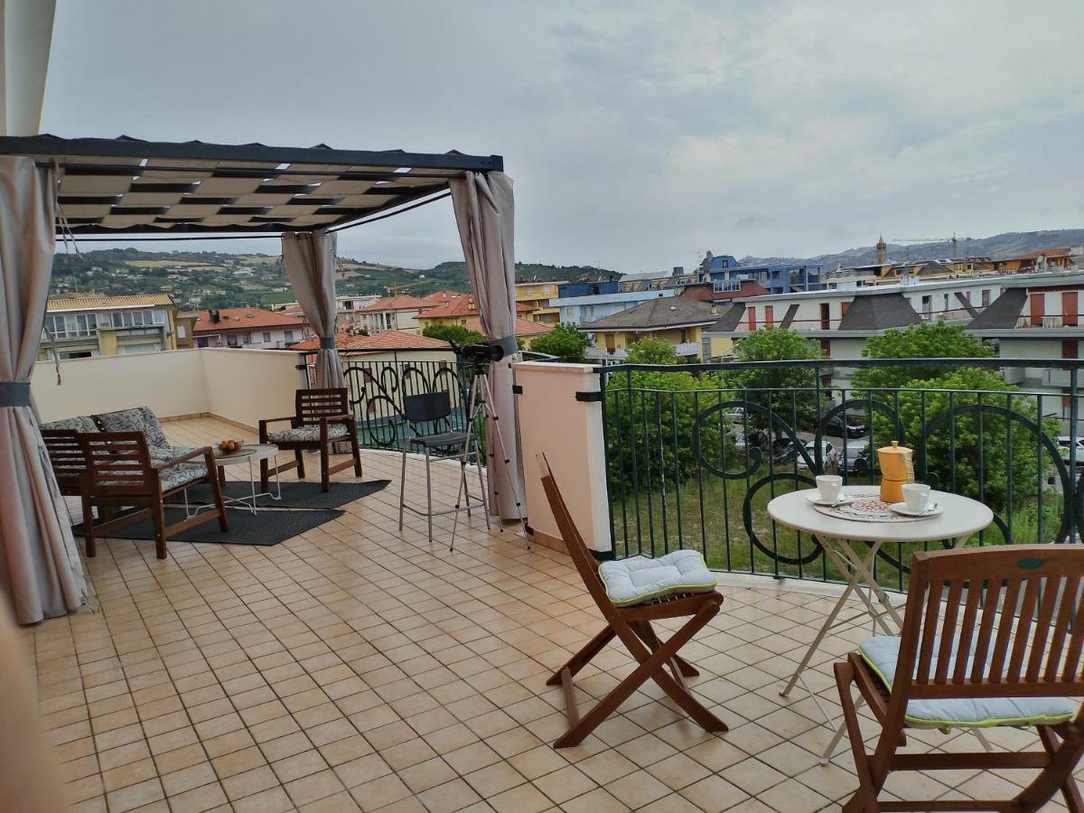 شقة Penthouse On The Adriatic Sea مارتينسيكورو المظهر الخارجي الصورة